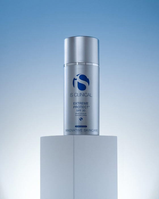 IS Clinical Extreme Protect SPF 30